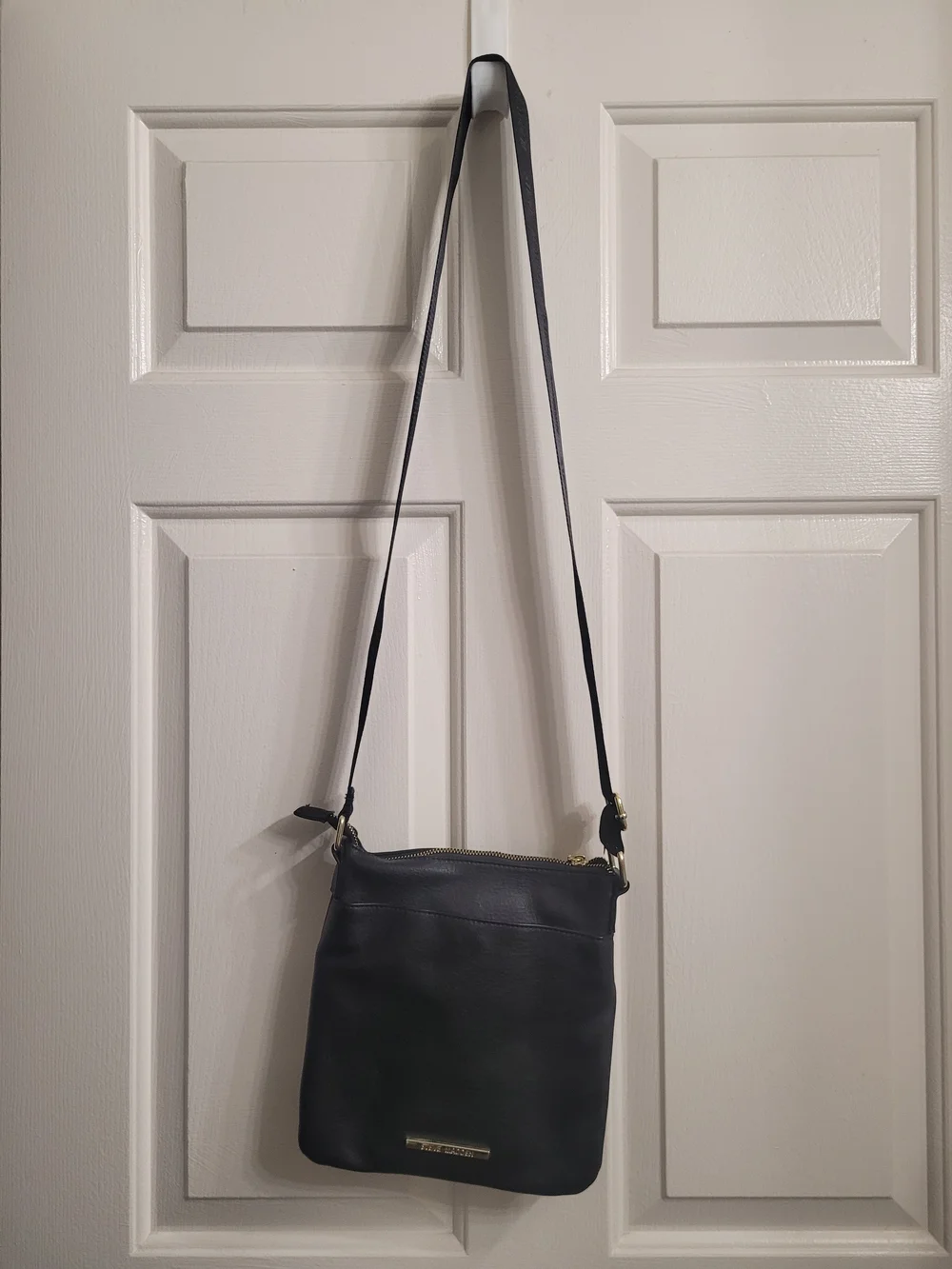 Stve Madden Black Leather Crossbody Bag with Gold Hardware